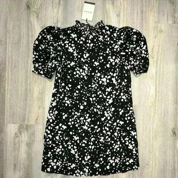 Who What Wear Dresses & Skirts - NWT Who What Wear Ruffle High Neck Short Sleeve Black White Shift Dress Size S